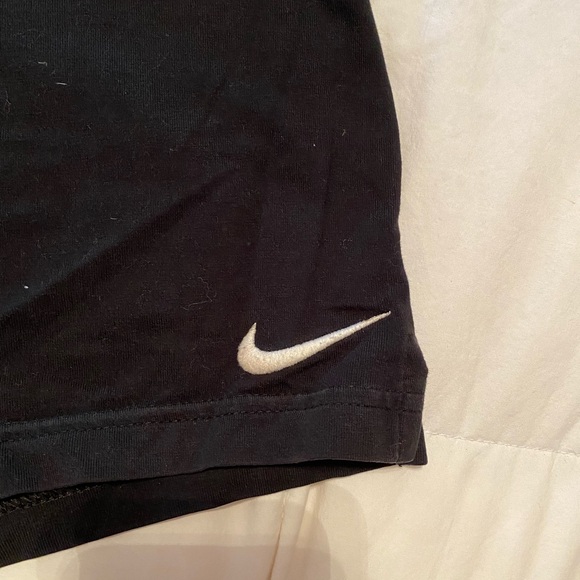 Black Comfortable Nike Short - Picture 3 of 4